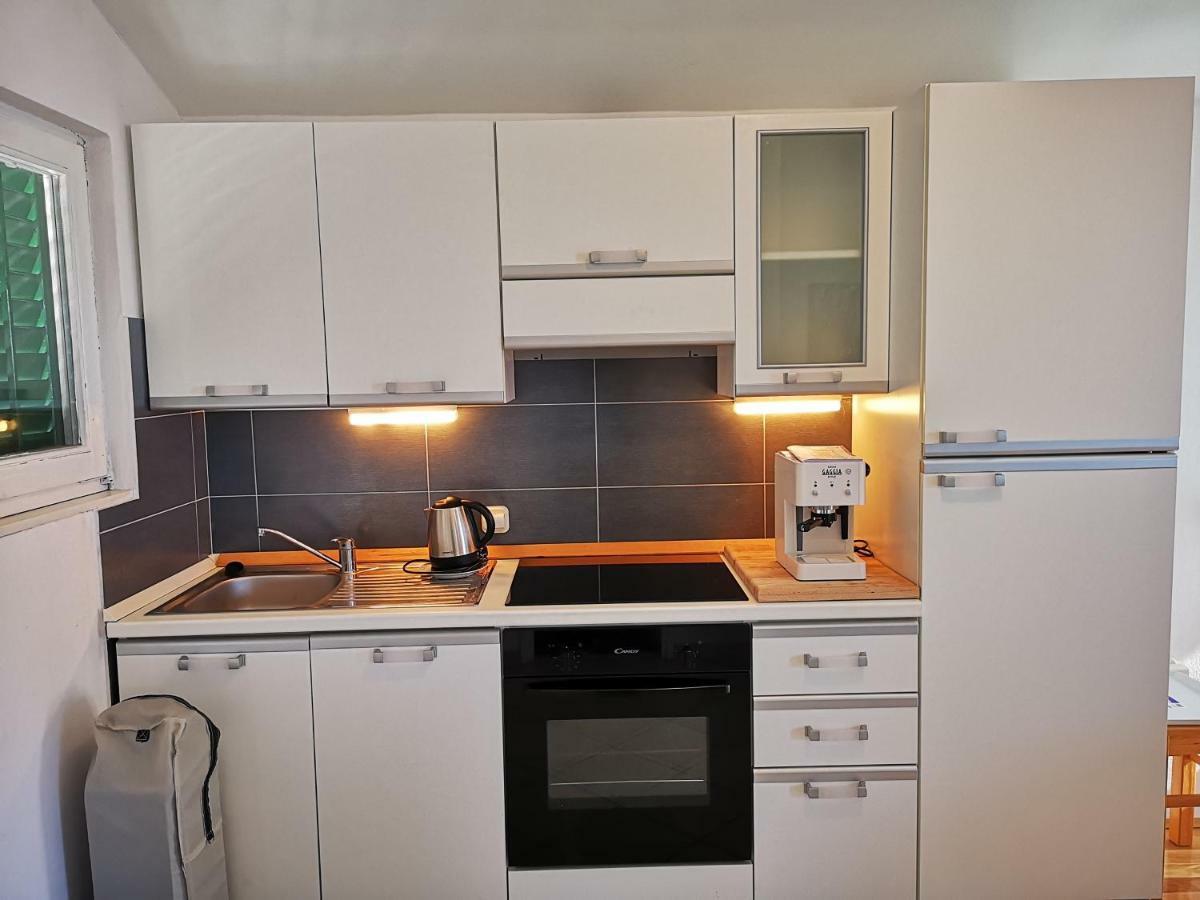 Apartmani Labud Sukošan Exterior foto